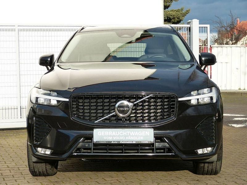 Gebraucht Volvo XC60 Ultimate 235 PS (172 kW) 2022 Onyx black SUV