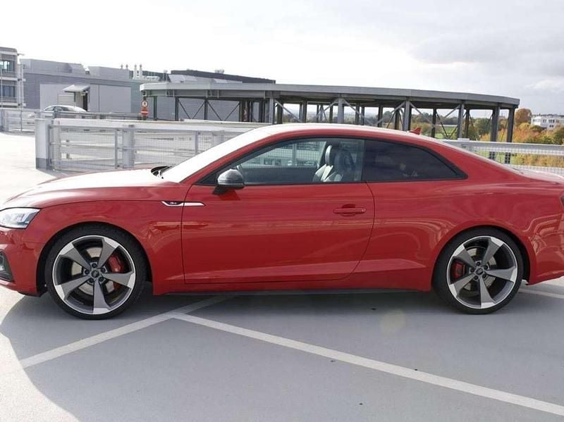 Gebraucht Audi S5 Ambiente 354 PS (260 kW) 2018 Rot Coupé