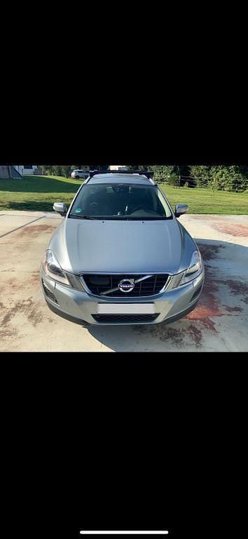 Silber Gebraucht 2012 Volvo XC60 Ocean Race SUV | 16.000 € (Teuer) - Bild 1/4