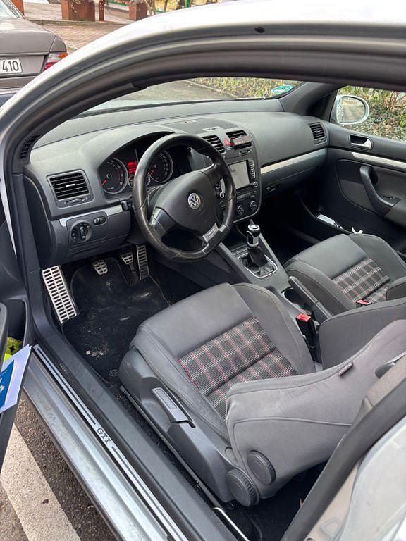 Gebraucht VW Golf IV GTI 200 PS (147 kW) 2005 Silber Limousine