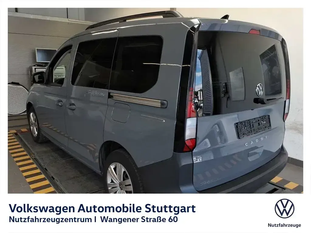 Gebraucht VW California California 114 PS (83 kW) 2022 Grau Van