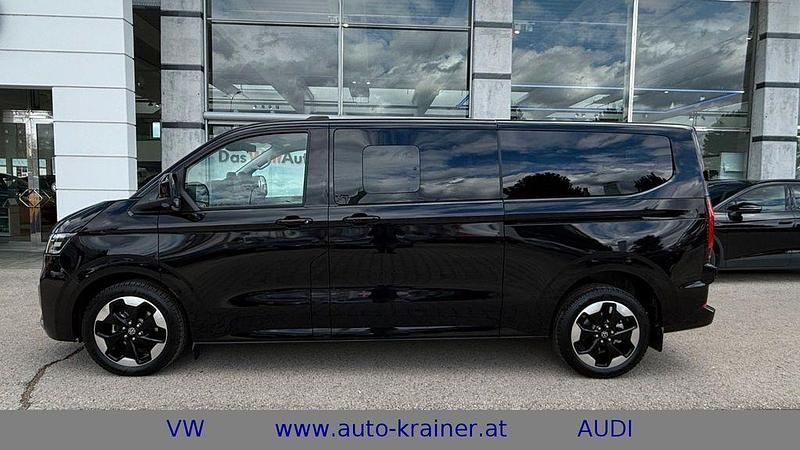 Neu VW T7 Style 150 PS (110 kW) 2026 Schwarz Van