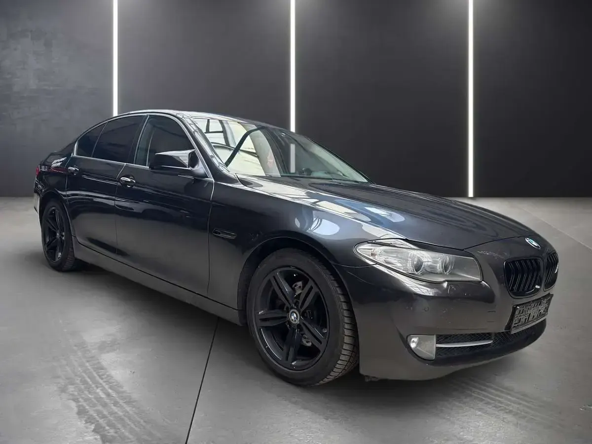 Occasion BMW 520 184 ch (135 kW) 2011 Gris Berline