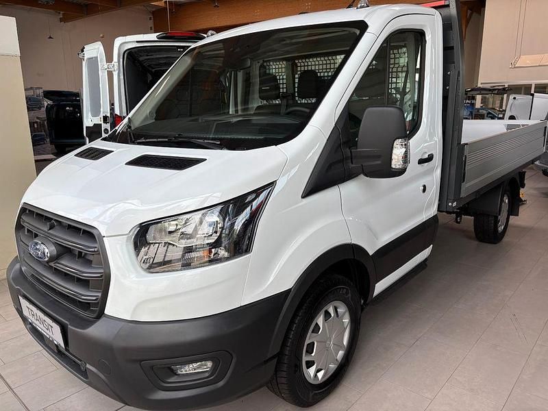 Weiß Neu 2025 Ford Transit Trend | 37.989 € (Teuer) - Bild 1/4