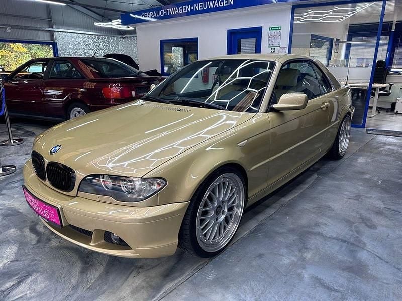 Gelb Gebraucht 2003 BMW 320 Cabriolet M Sport Cabrio | 12.200 € (Fairer Preis) - Bild 1/4