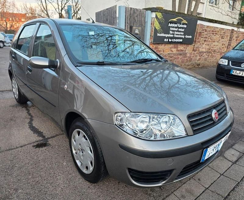Gebraucht Fiat Punto Dynamic 60 PS (44 kW) 2005 Grau Kleinwagen