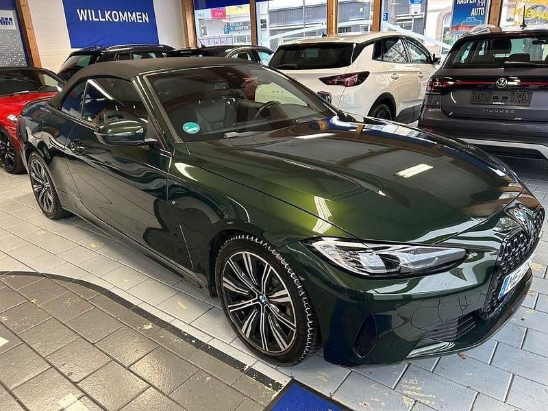Grün Gebraucht 2022 BMW 420 Sport Line Cabrio | 34.800 € (Guter Preis) - Bild 1/4