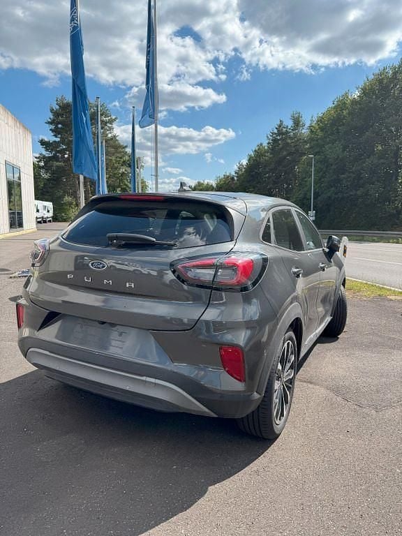 Neu Ford Puma Titanium X 155 PS (114 kW) 2025 Grau Limousine