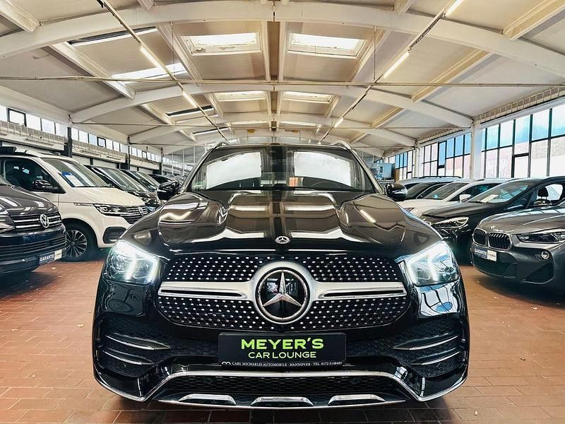 Schwarz Gebraucht 2021 Mercedes GLE350 AMG line SUV | 58.900 € (Fairer Preis) - Bild 1/4