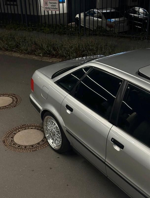 Gebraucht Audi 80 Comfort 90 PS (66 kW) 1994 Silber Limousine