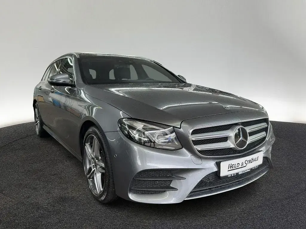 Gebraucht Mercedes E450 AMG line 367 PS (269 kW) 2019 Selenitgrau metallic Kombi