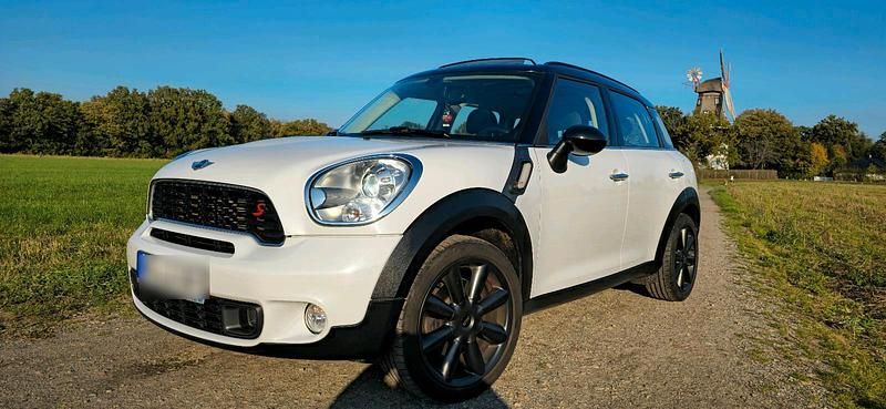 Weiß Gebraucht 2011 Mini Countryman SUV | 7.800 € (Fairer Preis) - Bild 1/4