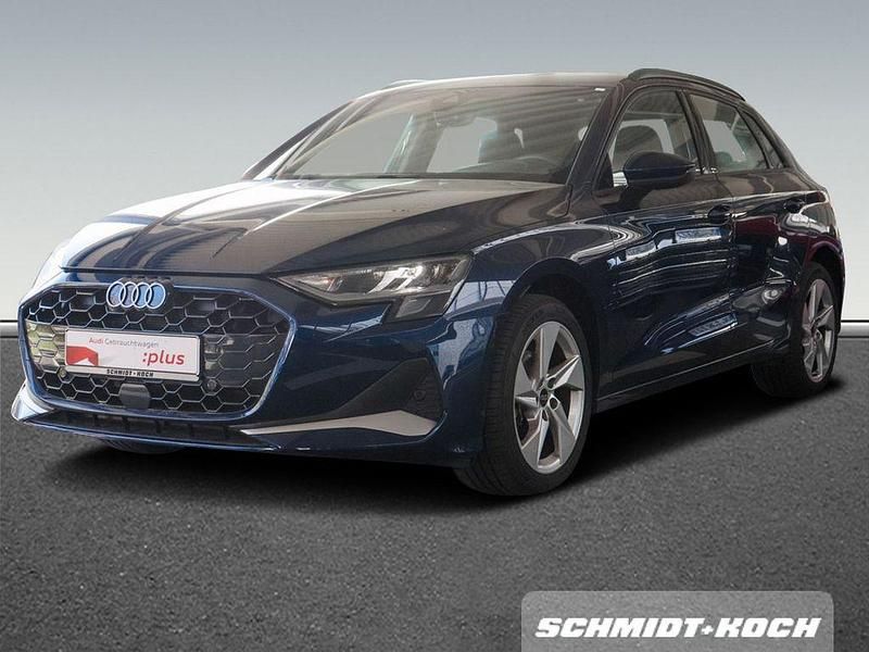 Gebraucht Audi A3 Advanced Plus 150 PS (110 kW) 2024 Navarrablau metallic Limousine