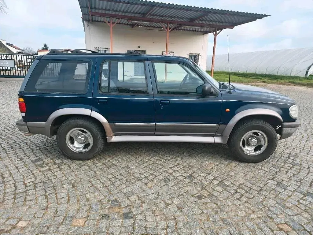 Usata Ford Explorer 207 CV (152 kW) 1998 Blu SUV