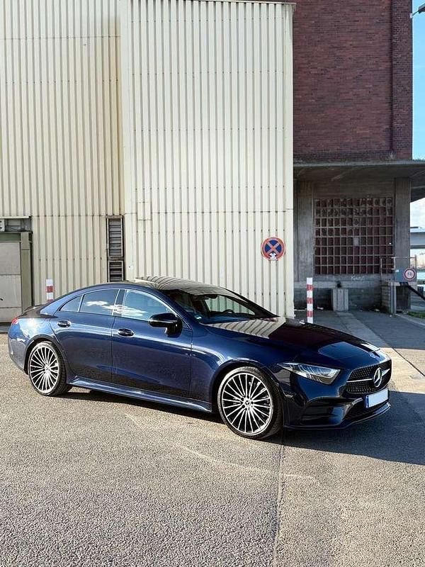 Gebraucht 2019 Mercedes CLS300 Coupé | 36.299 € (Teuer) - Bild 1/4
