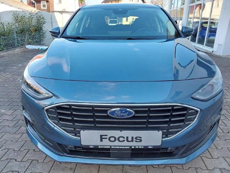 Neu Ford Focus Titanium X 155 PS (114 kW) 2026 Blau Limousine