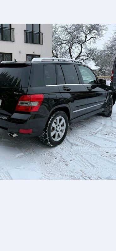 Gebraucht Mercedes GLK250 204 PS (150 kW) 2012 Schwarz SUV