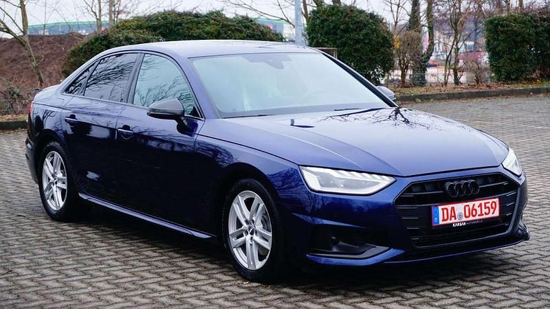 Gebraucht Audi A4 Advanced 150 PS (110 kW) 2020 Blau Limousine