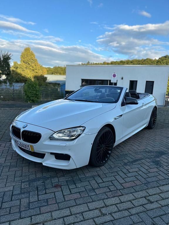Weiß Gebraucht 2012 BMW 650 Cabriolet M Sport Cabrio | 19.900 € - Bild 1/4