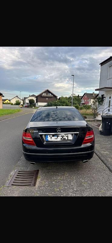 Schwarz Gebraucht 2007 Mercedes C280 Limousine | 9.800 € - Bild 1/4