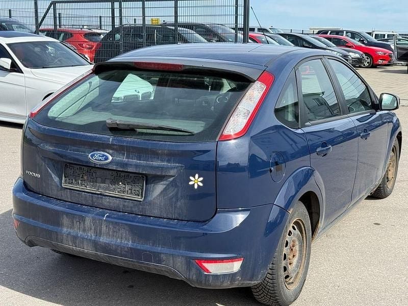 Gebraucht Ford Focus Style 101 PS (74 kW) 2010 Blau Limousine