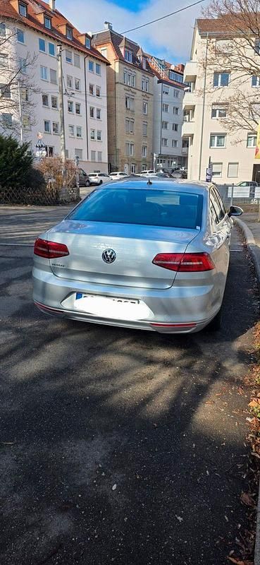 Gebraucht VW Passat Comfortline 150 PS (110 kW) 2017 Silber Limousine