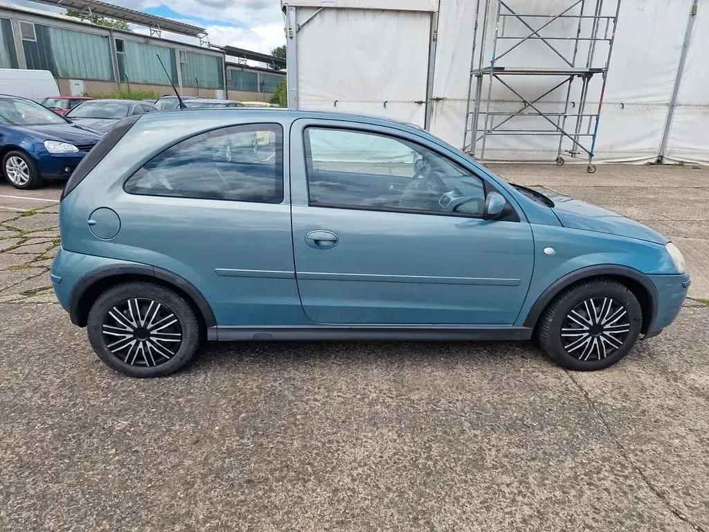 Usata Opel Corsa 60 CV (44 kW) 2006 Grigio Utilitaria