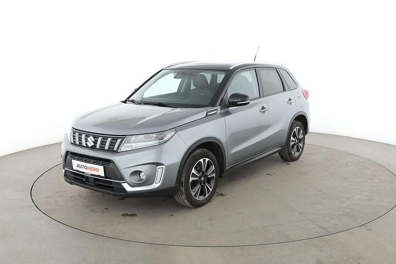 Gebraucht Suzuki Vitara Comfort+ 129 PS (94 kW) 2023 Grau SUV