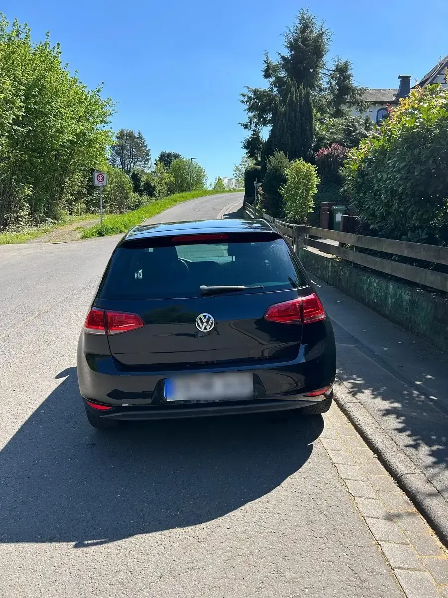 Gebraucht VW Golf VII Cup 86 PS (63 kW) 2014 Schwarz Limousine