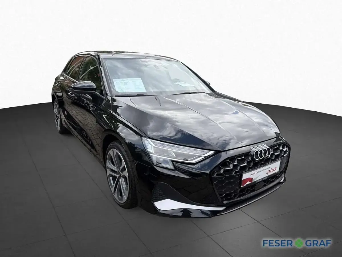 Gebraucht Audi A3 Ambiente 150 PS (110 kW) 2025 Mythosschwarz metallic Limousine