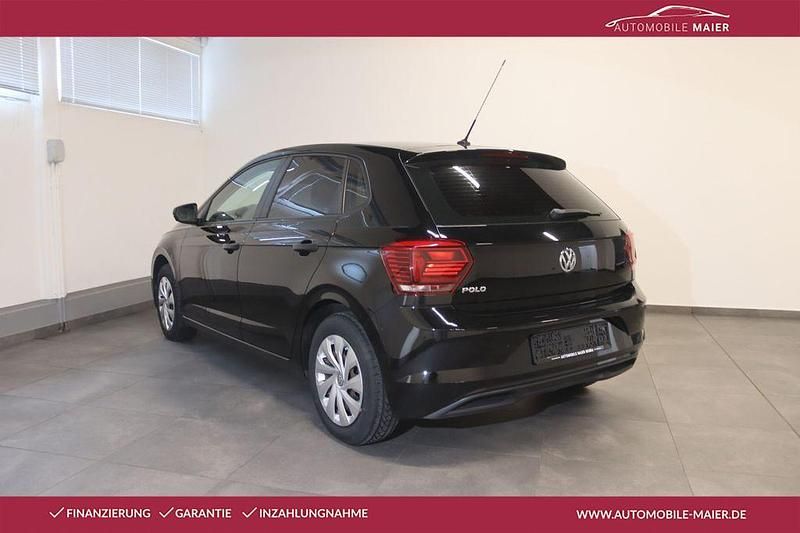 Gebraucht VW Polo 65 PS (47 kW) 2018 Schwarz Kleinwagen