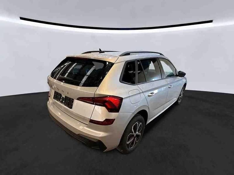 Gebraucht Skoda Kamiq Selection 150 PS (110 kW) 2024 Silber SUV