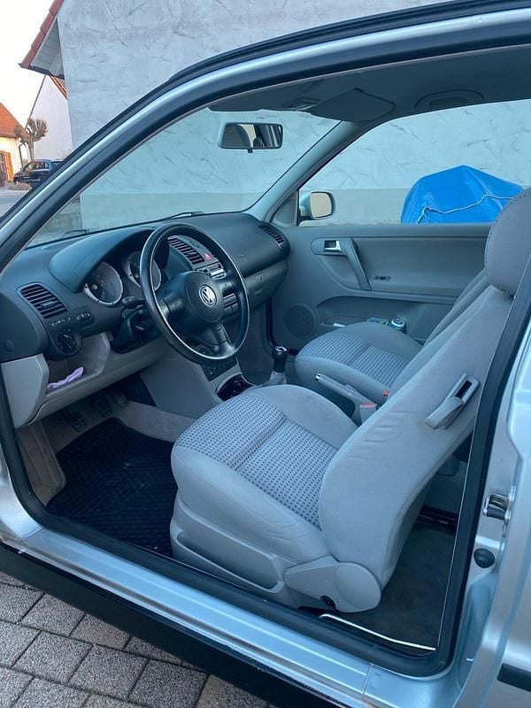 Gebraucht VW Polo 75 PS (55 kW) 2001 Silber Kleinwagen