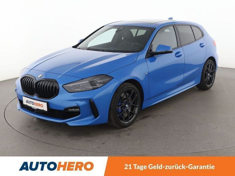 Blau Gebraucht 2021 BMW 120 M Sport Kleinwagen | 31.410 € (Teuer) - Bild 1/3
