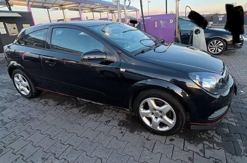 Gebraucht Opel Astra GTC 90 PS (66 kW) 2008 Schwarz Coupé
