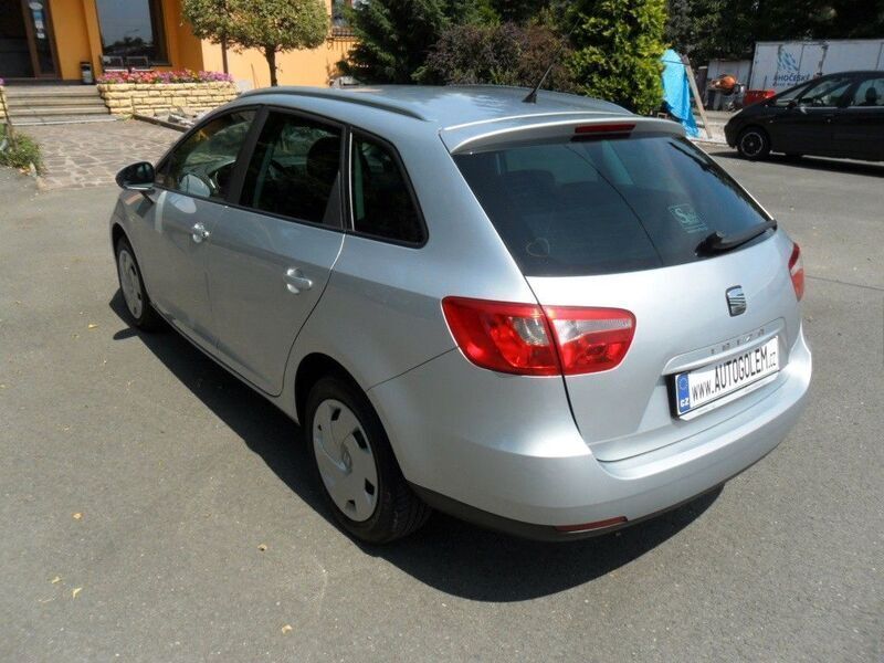 Gebraucht Seat Ibiza Style 90 PS (66 kW) 2011 Silber Limousine