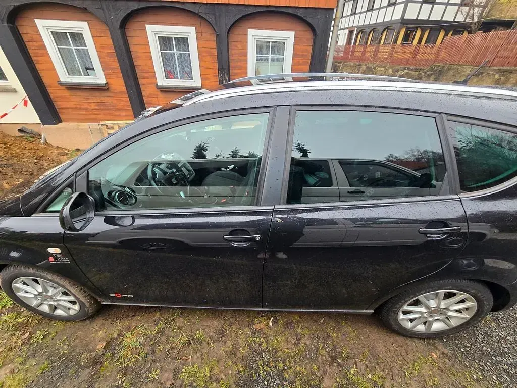 Gebraucht Seat Altea XL Copa 125 PS (91 kW) 2011 Schwarz Van / Kleinbus