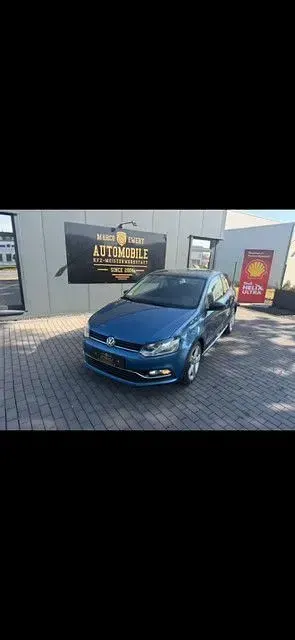 Gebraucht VW Polo Highline 90 PS (66 kW) 2017 Blau Kleinwagen