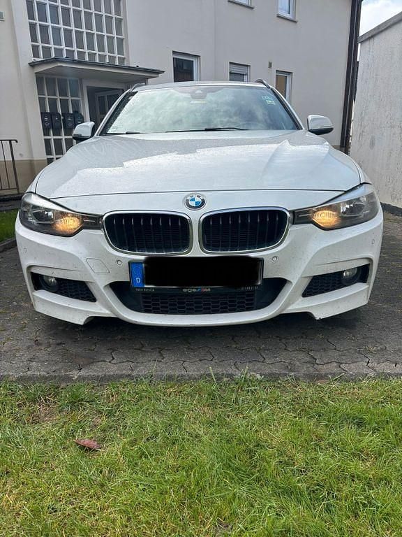 Weiß Gebraucht 2014 BMW 325 Performance Kombi | 7.200 € (Superpreis) - Bild 1/4