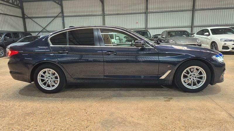 Gebraucht BMW 520 190 PS (139 kW) 2018 Blau Limousine