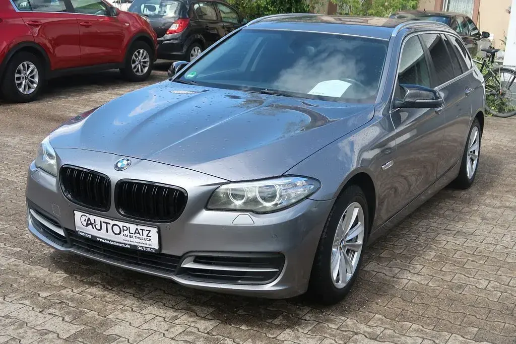 Gebraucht BMW 525 Performance 218 PS (160 kW) 2016 Grau Kombi