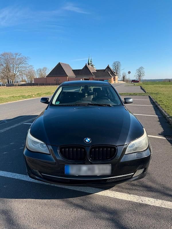 Gebraucht BMW 520 177 PS (130 kW) 2008 Schwarz Limousine