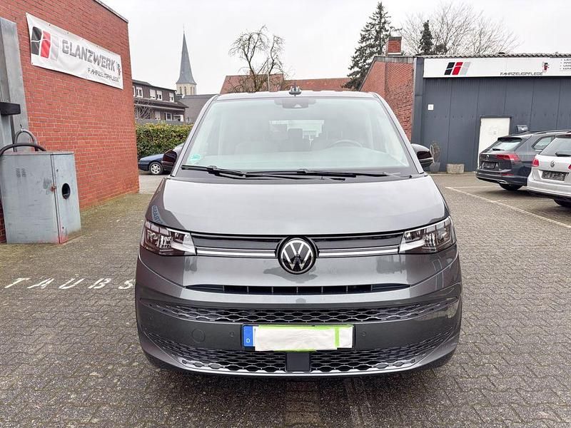 Gebraucht VW Multivan Goal 150 PS (110 kW) 2024 Indiumgrau metallic Van