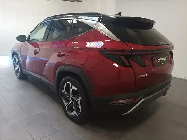 Gebraucht Hyundai Tucson Prime 136 PS (100 kW) 2021 Rot SUV