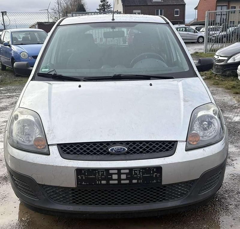 Gebraucht Ford Fiesta Ambiente 69 PS (50 kW) 2007 Other Limousine