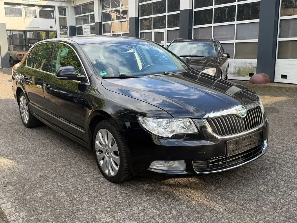 Gebraucht Skoda Superb Elegance 170 PS (125 kW) 2008 Schwarz Limousine