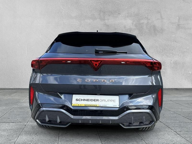 Nouă Cupra Terramar VZ 272 CP (200 kW) 2025 Gri SUV