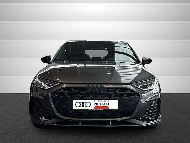 Gebraucht Audi S3 Performance 333 PS (244 kW) 2024 Daytonagrau perleffekt Limousine