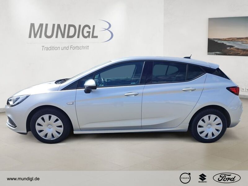 Gebraucht Opel Astra 125 PS (91 kW) 2018 Argon silber/ice silver (m2) Limousine