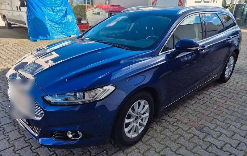 Blau Gebraucht 2015 Ford Mondeo Titanium Kombi | 12.750 € (Guter Preis) - Bild 1/4